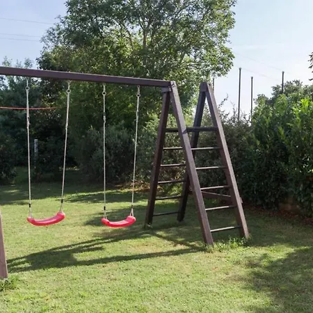Villa Charming With Pool Near Medulin